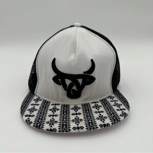 Lost Calf Cap Cheyanne Flat Bill Western Black White